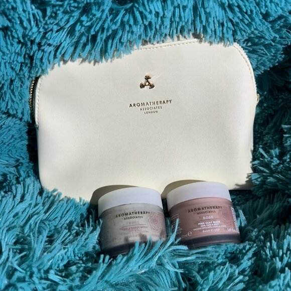 Aromatherapy Associates Rose Pink Clay Mask + Rose Triple Exfoliator +Travel Bag
